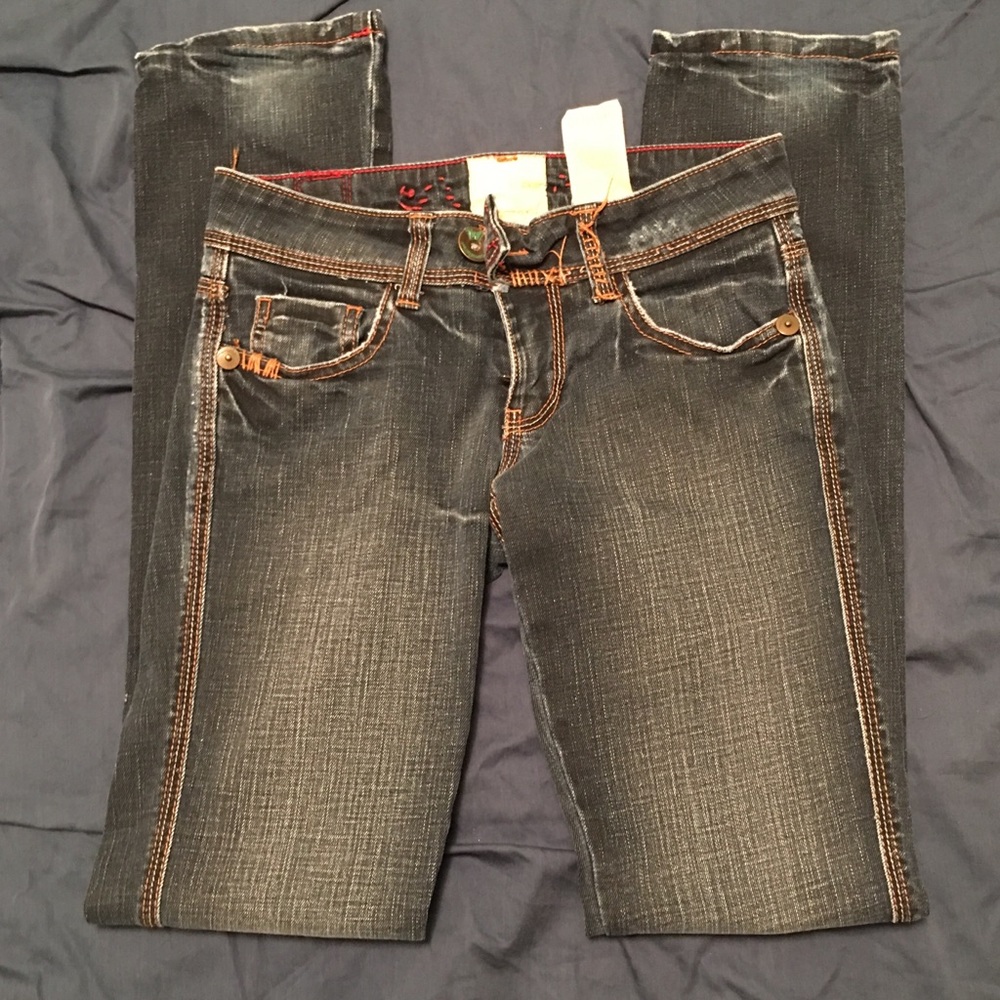 Jeans
